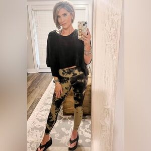 Savvi Reef Leggings in Moss/Charcoal
